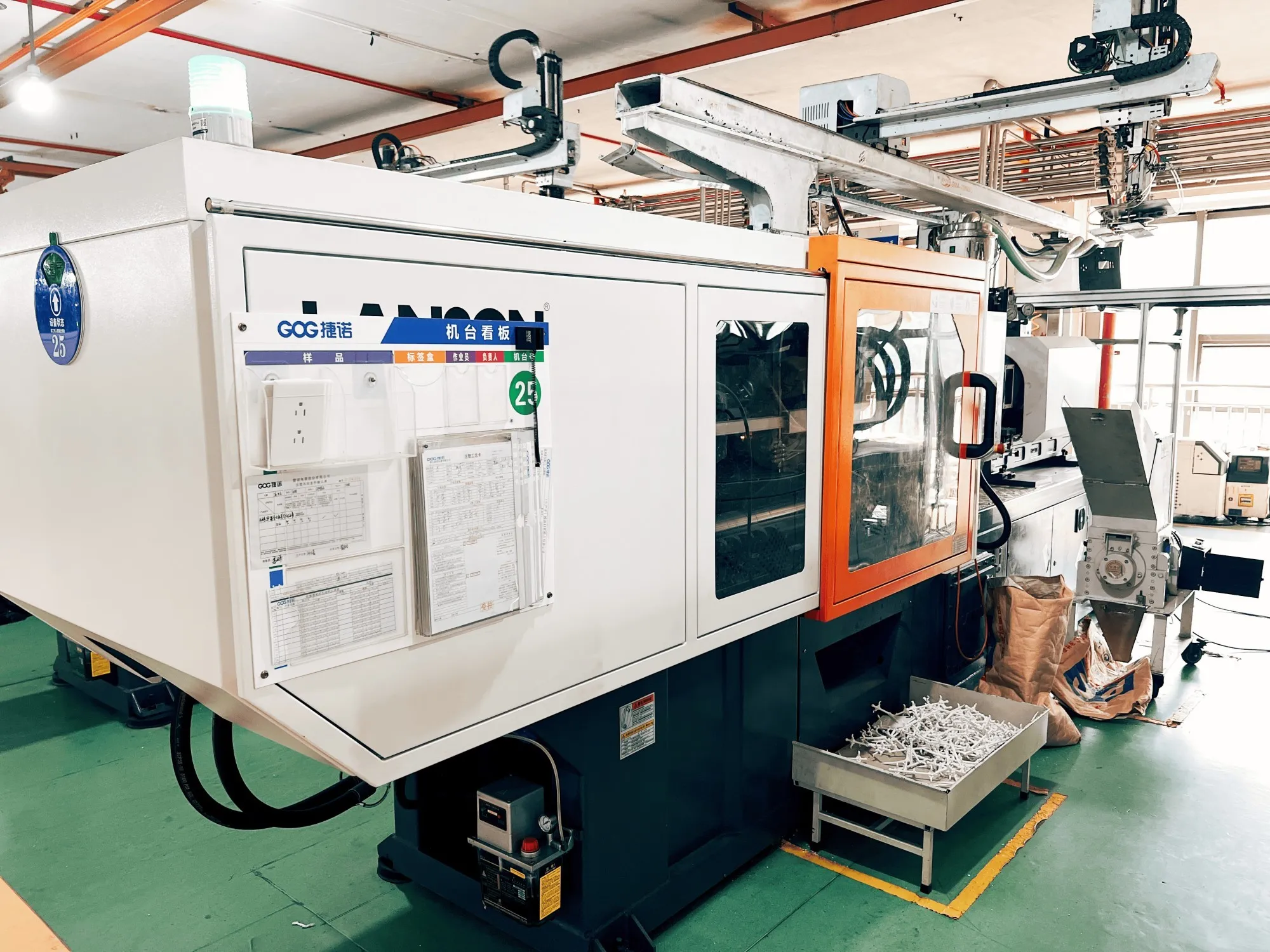 A70 glass floor power outlet component production at the floor socket manufacturer