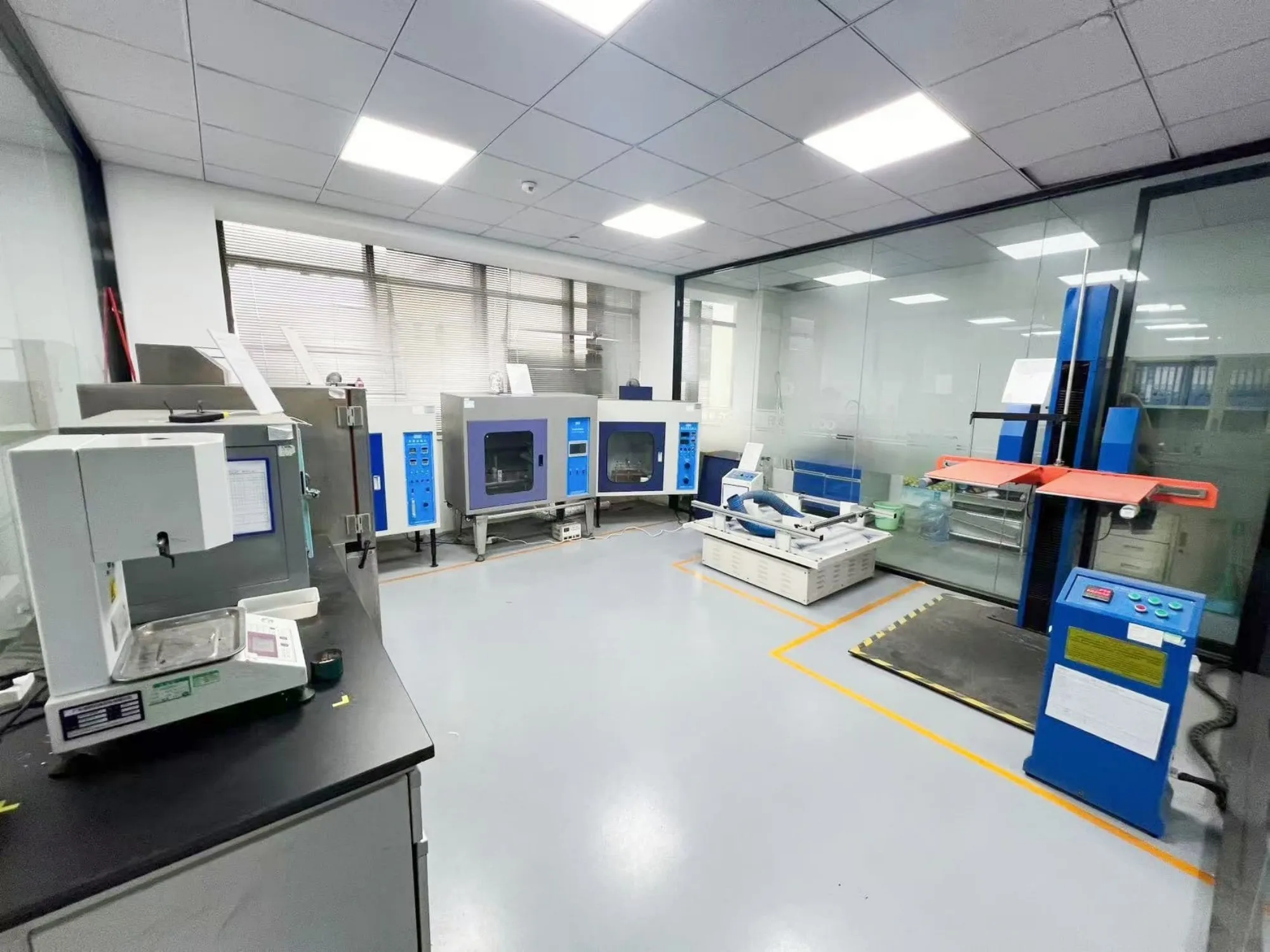 A66-1 pop up floor socket dual module function testing